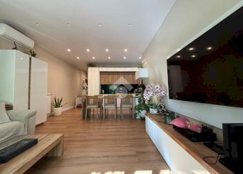 Three-room apartment Via degli Ulivi, Ventimiglia - photo 12