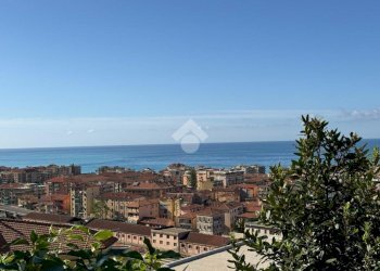 Three-room apartment Via degli Ulivi, Ventimiglia - photo 25