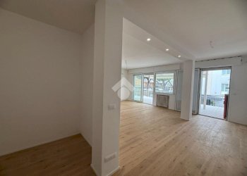 Quadrilocale Viale Dante, Riccione - foto 1