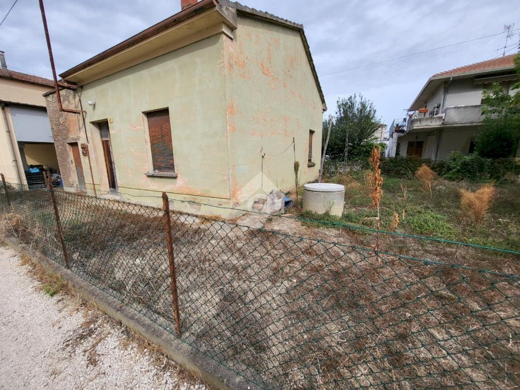 Villa Via violetta, Russi - photo 2