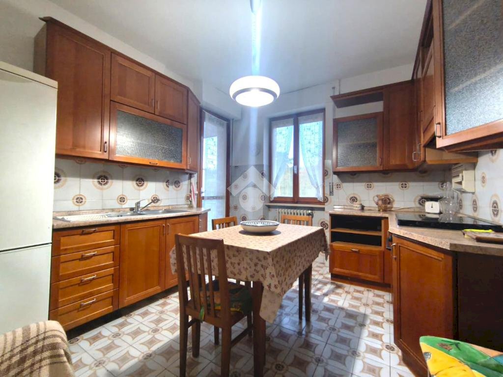 Quadrilocale Via Roma, Castelnuovo Belbo - foto 2