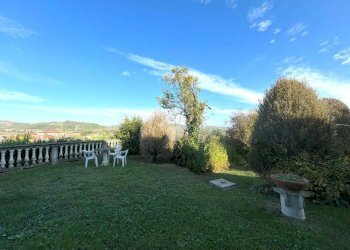 Casa indipendente Frazione Quartino, Calamandrana - foto 30
