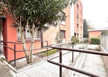 Three-room apartment Via Giorgio de Chirico, Milano (neighborhood Trenno) - photo 3