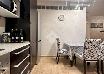 Three-room apartment Via Giorgio de Chirico, Milano (neighborhood Trenno) - photo 12