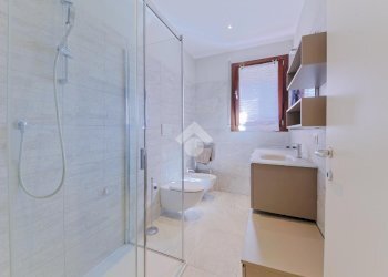 Three-room apartment Viale Sarca, Milano (neighborhood Bicocca) - photo 11