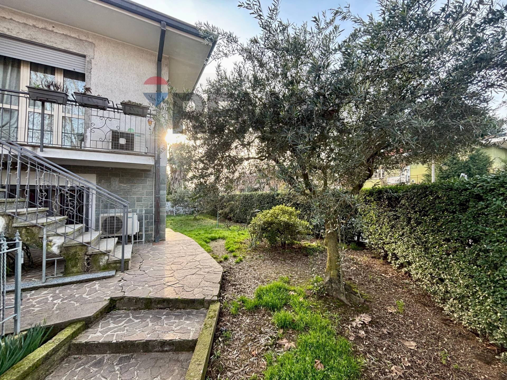 Giardino - Semi-detached house Parabiago - photo 1