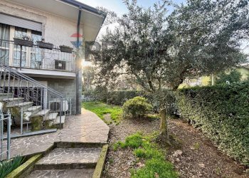 Giardino - Semi-detached house Parabiago - photo 1