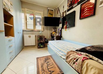 Camera / camera da letto - Semi-detached house Parabiago - photo 14