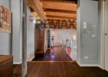 Hall / corridoio - Attic Via Giovanni Campano
 
36, Novara - photo 23