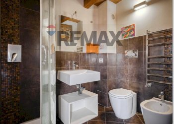 Bagno - Attic Via Giovanni Campano
 
36, Novara - photo 28