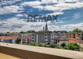 Edificio all\'aperto - Attic Via Giovanni Campano
 
36, Novara - photo 35