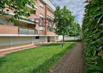 Edificio all\'aperto - Attic Via Giovanni Campano
 
36, Novara - photo 39