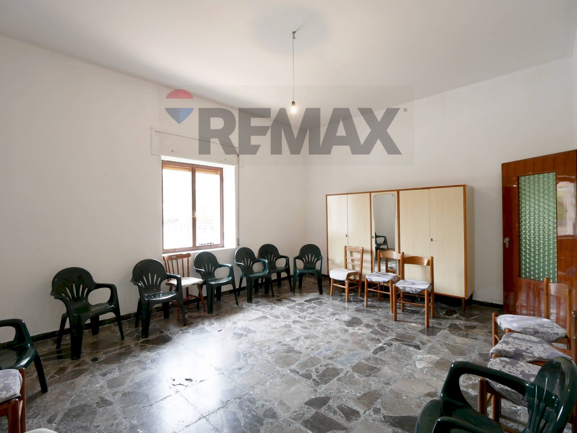Sala da pranzo - Trilocale Via Magna Grecia
 
15, Roseto Capo Spulico - foto 3
