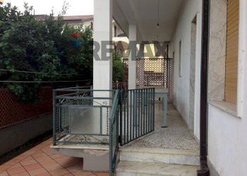 Terrazza - Appartamento Via Magna Grecia
 
15, Roseto Capo Spulico - foto 1