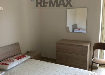 Camera / camera da letto - Appartamento Via Magna Grecia
 
14, Roseto Capo Spulico - foto 15