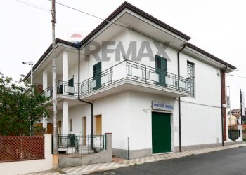 Casa all\'aperto - Trilocale Via Magna Grecia
 
14, Roseto Capo Spulico - foto 14
