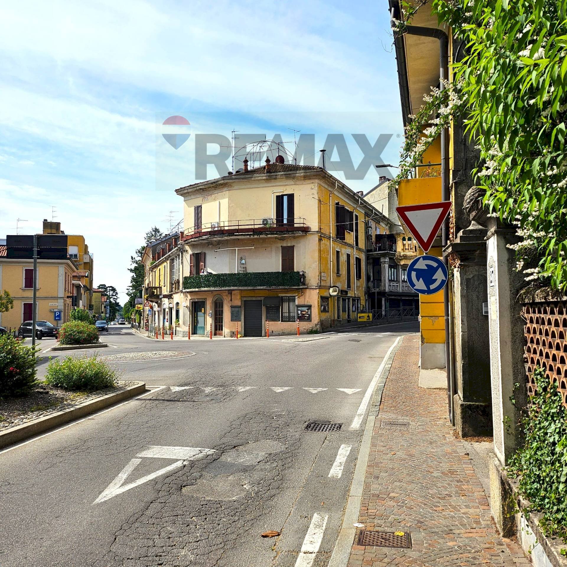 Edificio all\'aperto - Two-room apartment Via Gian Pietro Porro
 
23, Induno Olona - photo 1