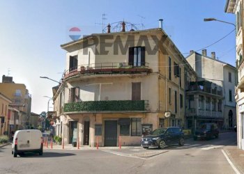 Edificio all\'aperto - Two-room apartment Via Gian Pietro Porro
 
23, Induno Olona - photo 16