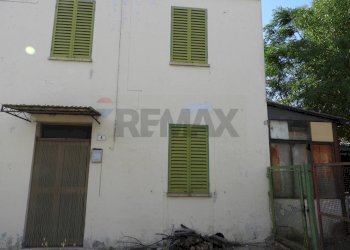 Casa all\'aperto - Casa indipendente Contrada Rizzacorno
 
4, Lanciano - foto 18