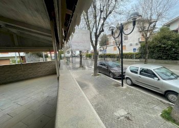 Edificio all\'aperto - Locale Commerciale Via Marina
75, Fossacesia - foto 32