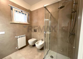 Bagno - Appartamento Via Scesa Valli
 
55, Villa Santa Maria - foto 15