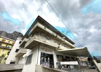 Edificio all\'aperto - Appartamento Via Scesa Valli
 
55, Villa Santa Maria - foto 38