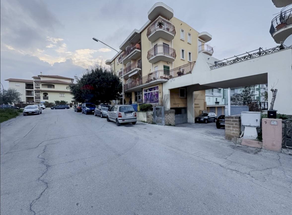 Edificio all\'aperto - Apartment Via Bachelet
 
28, Fossacesia - photo 2