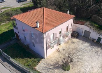 Casa all\'aperto - Casa indipendente Via Frisa
 
28, Lanciano - foto 1