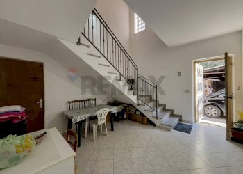 Scale - Casa indipendente Via Frisa
 
28, Lanciano - foto 16