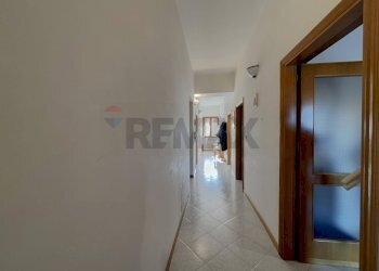 Hall / corridoio - Casa indipendente Via Frisa
 
28, Lanciano - foto 31