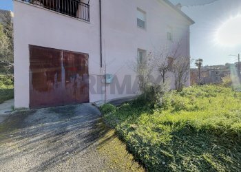 Casa all\'aperto - Casa indipendente Via Frisa
 
28, Lanciano - foto 60
