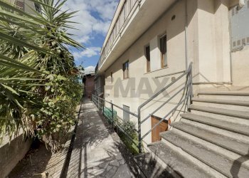 Scale - Two-room apartment Casoli - photo 2
