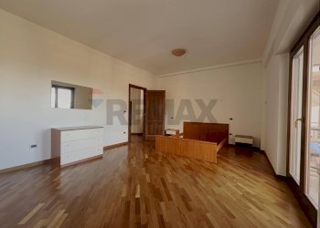 Stanza vuota - Two-room apartment Casoli - photo 14