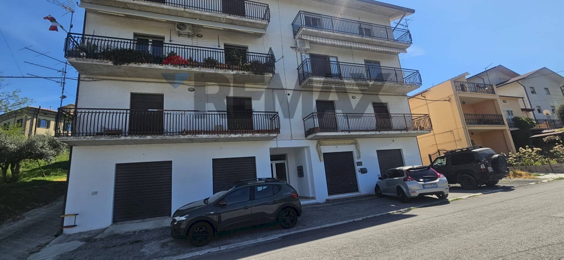 Edificio all\'aperto - Four-room apartment Via San Pietro
75/A, Altino - photo 3