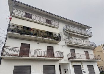 Edificio all\'aperto - Appartamento Altino - foto 3