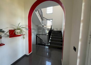 Scale - Casa semi indipendente Contrada Vallevò
 
175, Rocca San Giovanni - foto 13