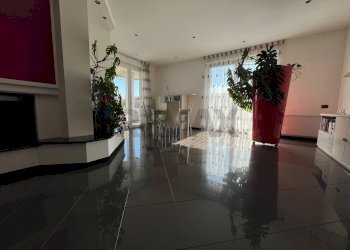 Ricezione / Lobby - Casa semi indipendente Contrada Vallevò
 
175, Rocca San Giovanni - foto 33