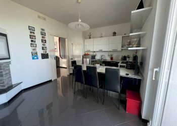 Sala da pranzo - Casa semi indipendente Contrada Vallevò
 
175, Rocca San Giovanni - foto 40