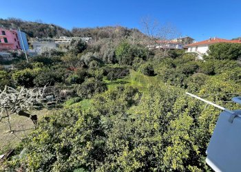 Vista delle montagne - Casa semi indipendente Contrada Vallevò
 
175, Rocca San Giovanni - foto 59