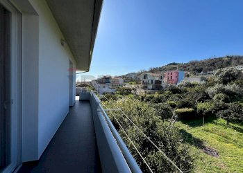 Balcone - Casa semi indipendente Contrada Vallevò
 
175, Rocca San Giovanni - foto 63