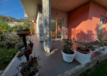 Terrazza - Casa semi indipendente Contrada Vallevò
 
175, Rocca San Giovanni - foto 76