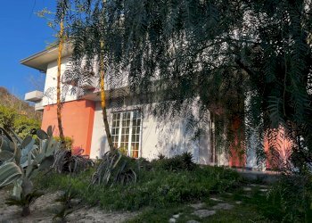 Casa all\'aperto - Casa semi indipendente Contrada Vallevò
 
175, Rocca San Giovanni - foto 86