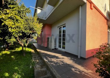 Casa all\'aperto - Casa semi indipendente Contrada Vallevò
 
175, Rocca San Giovanni - foto 90