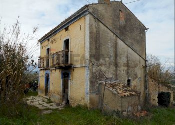 Casa all\'aperto - Rustico Colle Campitelli
 
snc, Lanciano - foto 1