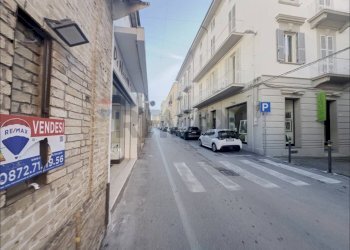 Edificio all\'aperto - Locale Commerciale Via Degli Abruzzi
33, Lanciano - foto 4