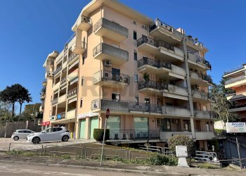Edificio all\'aperto - Appartamento Via Guido Rosato
 
48, Lanciano - foto 1
