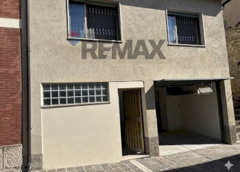 Edificio all\'aperto - Independent house Via Moro
 
32, Colledimezzo - photo 39