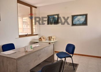 Ufficio - Office Via Martiri VI Ottobre
61, Lanciano - photo 12
