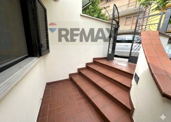 Scale - Appartamento Via Roma
 
6, Villa Santa Maria - foto 4