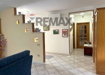 Soggiorno - Appartamento Via Roma
 
6, Villa Santa Maria - foto 10